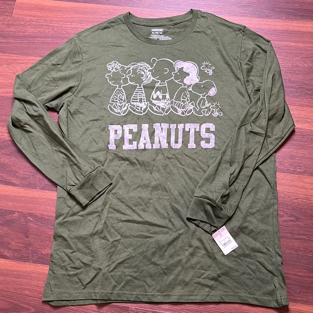 Peanuts, unisex long sleeve peanuts green shirt, XL, new with tags